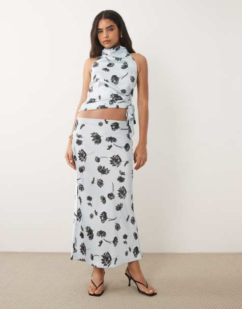 ASOS DESIGN - Coordinato con gonna sottoveste midi in raso blu a fiori anni '90 - view 1