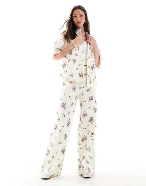 ASOS DESIGN - Coordinato con stampa a fiori composto da camicia a maniche corte e pantaloni a fondo ampio e vita alta - view 1