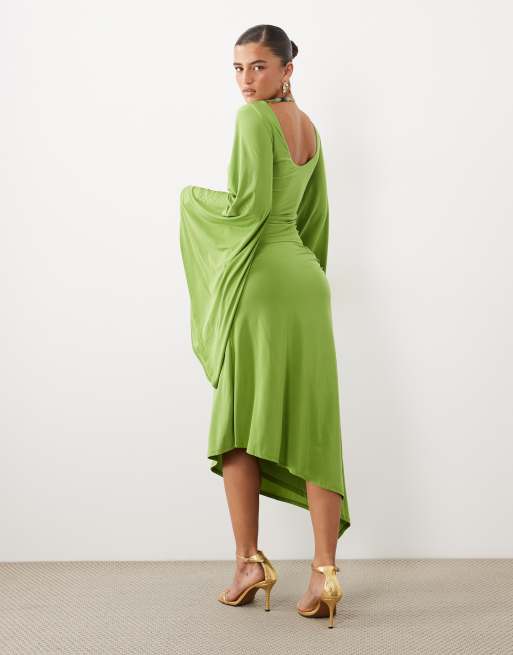 ASOS DESIGN coordinato con top corto asimmetrico e gonna asimmetrica con perline in oliva, 4 di 5
