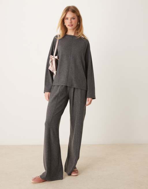ASOS DESIGN - Coordinato con top oversize morbidissimo con cuciture esposte e pantaloni grigio scuro mélange