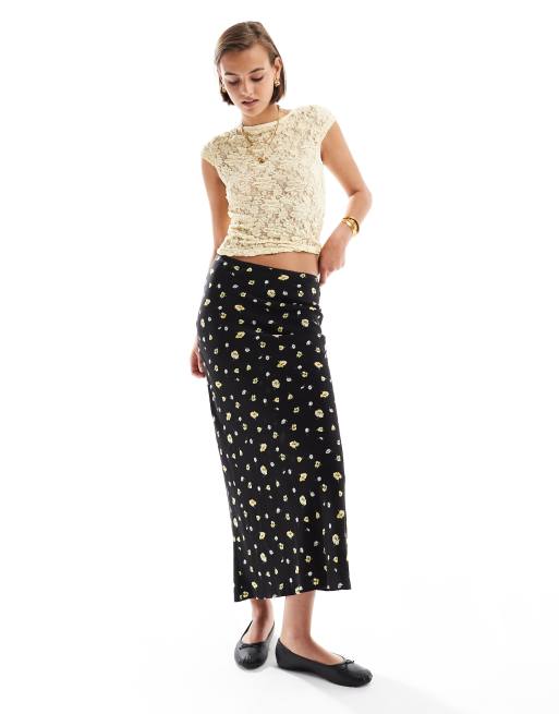 ASOS DESIGN - Coordinato in T-shirt corta trasparente e pantaloni a vita bassa in pizzo color limone