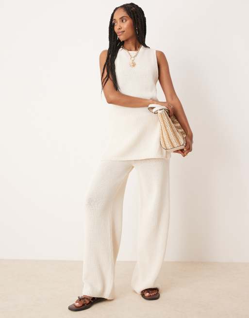 ASOS DESIGN - Coordinato pesante in maglia liscia color pietra con pantaloni con fondo ampio e top senza maniche taglio lungo