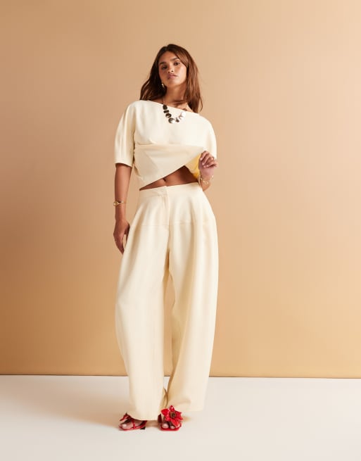 ASOS DESIGN - Coordinato sartoriale con pantaloni oversize a cilindro con pannello e top con maniche a palloncino e scollo dritto