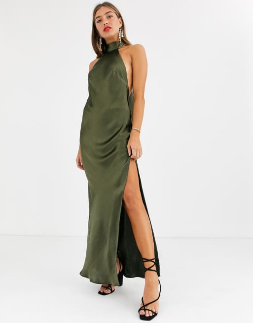 ASOS DESIGN Copenhagen Robe longue en satin ultra brillant avec d tail ras de cou