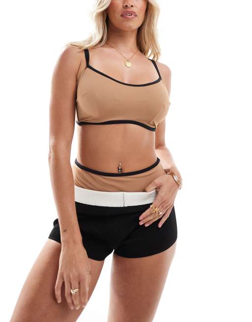 ASOS DESIGN Coppe Grandi - Crop top bikini color mocaccino con ferretto nascosto e profili a contrasto