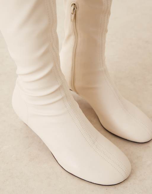 Stivali Western Donna Corral A4186 – Pelle Beige Con Ricami Floreali E Cervi, Punta Snip