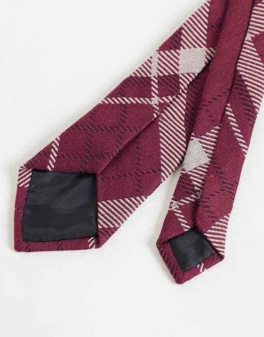 ASOS DESIGN - corbata y pañuelo de bolsillo con estampado a cuadros en burdeos, 3 de 3