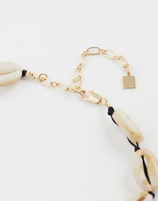 ASOS DESIGN cord and faux shell necklace in cream, 3 of 3