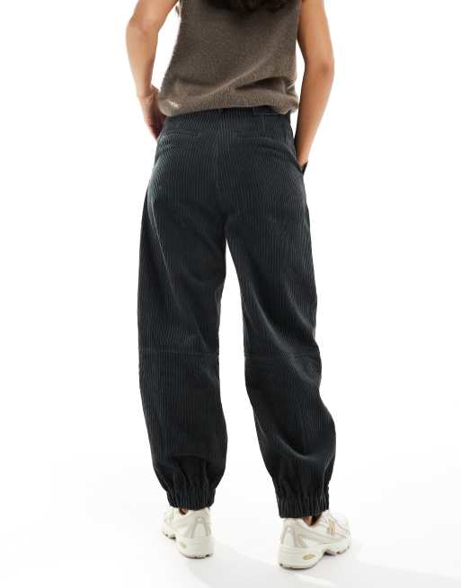 ASOS DESIGN cord barrel leg trousers with belt in grey, 2 of 5