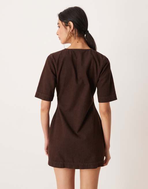 ASOS DESIGN cord button through mini dress in chocolate brown, 4 of 4