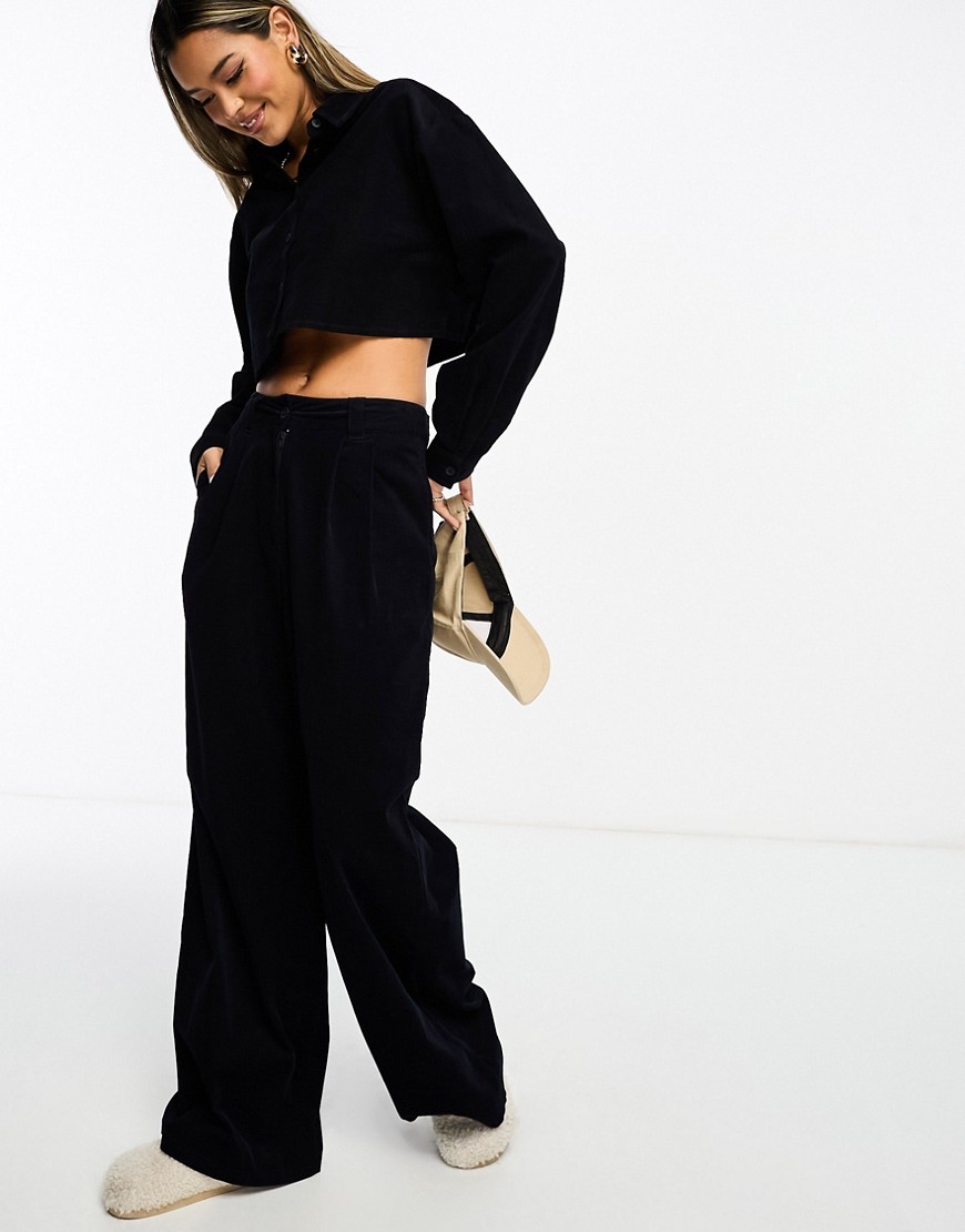 ASOS DESIGN cord cropped shirt in ink co-ord-Navy