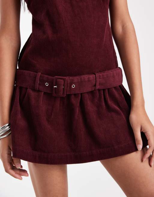 ASOS DESIGN cord mini jurk met riemdetail in bordeauxrood, 3 van 4