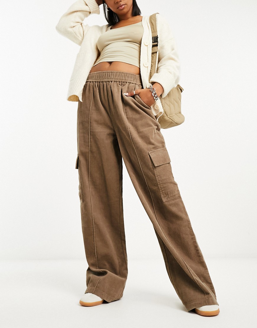 Asos Design Cord Pull On Cargo Pants In Biscuit-brown