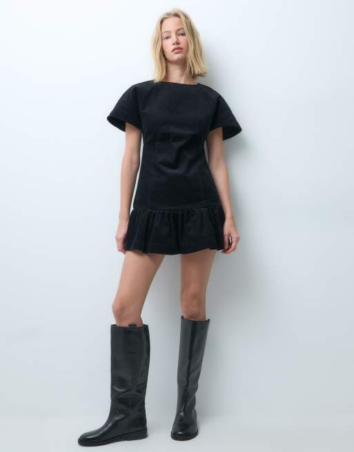 ASOS DESIGN Cord-T-Shirt-Minikleid mit gerafftem Rock in Schwarz, 3 von 4
