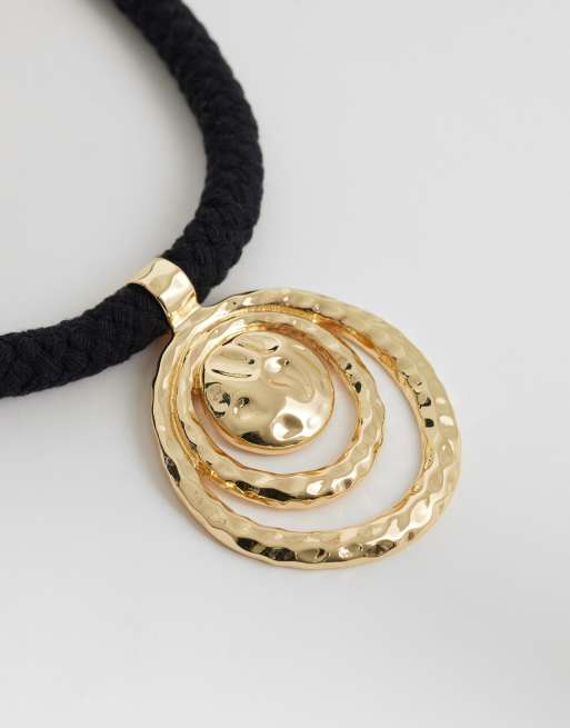 ASOS DESIGN corded necklace with hammered swirl pendant in gold tone, 4 of 4