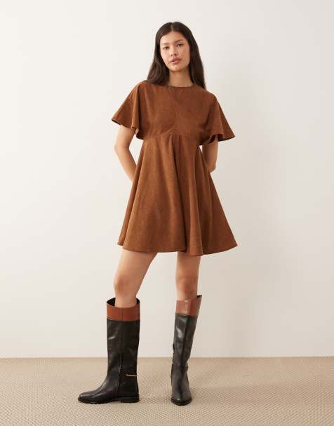 ASOS DESIGN - Corduroy mini T-shirtjurk met stiksels in lichtbruin - view 1