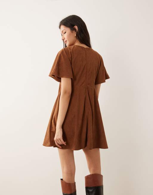 ASOS DESIGN - Corduroy mini T-shirtjurk met stiksels in lichtbruin, 2 van 4
