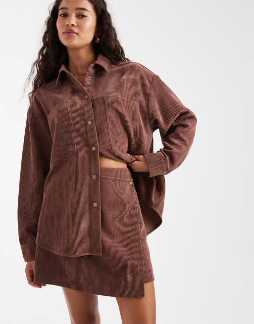 ASOS DESIGN - Corduroy rok met overslag in bruin, deel van co-ord set, 3 van 5