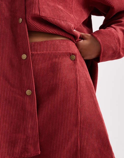 ASOS DESIGN - Corduroy rok met overslag in kersenrood, deel van co-ord set, 3 van 5