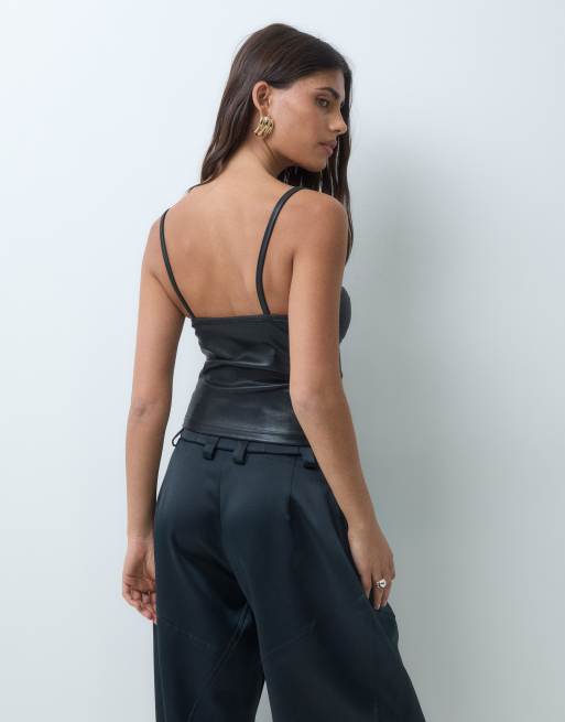 ASOS DESIGN Corsagen-Top in Lederoptik in Schwarz, 5 von 5