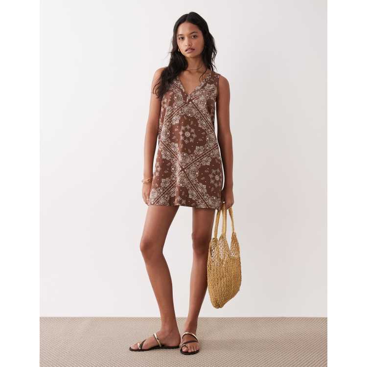 brown bandana patti dress ASOS DESIGN cotton linen v neck smock mini in chocolate print Leopard dress