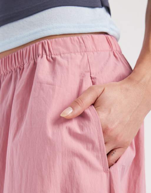 ASOS DESIGN cotton nylon blend pull on balloon trousers in pink, 4 of 5
