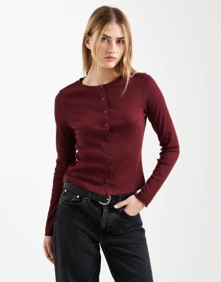 ASOS DESIGN cotton rib crew neck button through top in burgundy-Red