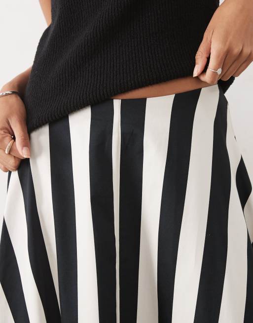 ASOS DESIGN cotton sateen volume circle skirt in stripe, 3 of 5