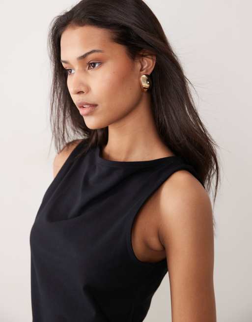 ASOS DESIGN cotton sleeveless boat neck tank with asymmetric hem in black, 3 of 4