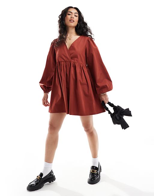 cotton smock dress New drop of block-printed voile dresses this time with SNAPS instead of buttons Frayed detailing adds a touch of texture and laid ASOS DESIGN cotton v-neck mini