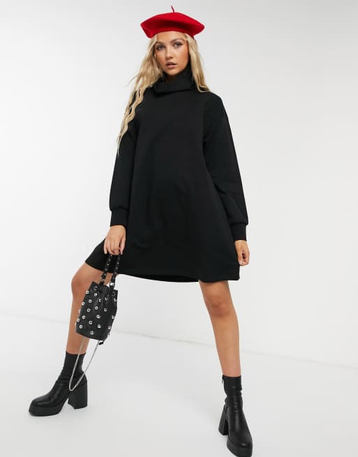 Black swing sale dress with pockets