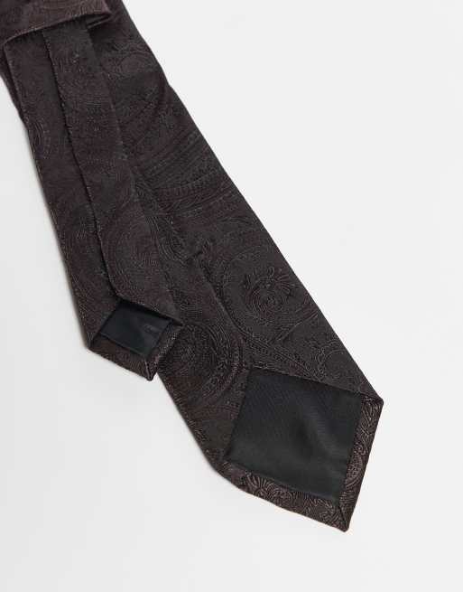 ASOS DESIGN - Cravatta e fazzoletto da taschino in raso marrone con stampa cachemire, 3 di 3