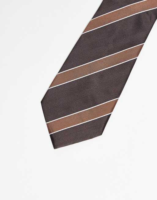 ASOS DESIGN - Cravatta larga in raso marrone a righe, 2 di 3