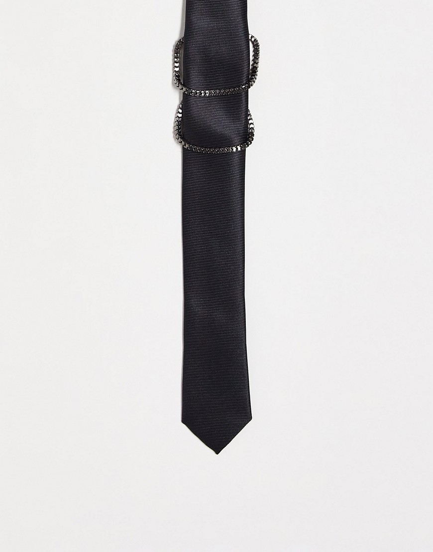 Cravatta skinny nera con dettaglio con catenina argento-Nero - ASOS DESIGN Cravatta uomo Nero