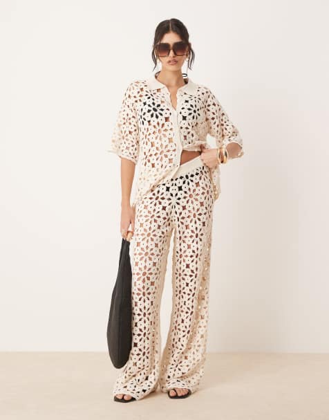 ASOS DESIGN - Cremefarvede strikkede bukser med brede ben og hæklet look - Del af sæt - view 1
