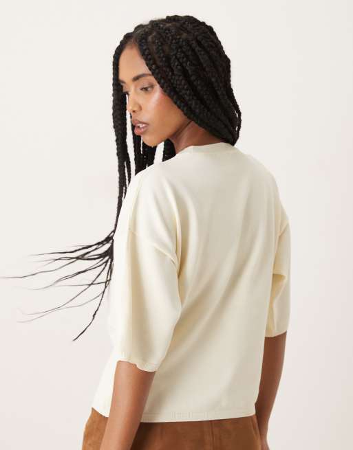 ASOS DESIGN - Cremefarvet og strikket T-shirt med rynker i siden, 4 af 4