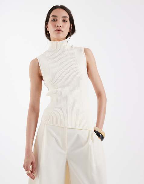 ASOS DESIGN - Cremefarvet top i fin strik med høj hals og asymmetrisk sømkant - view 1