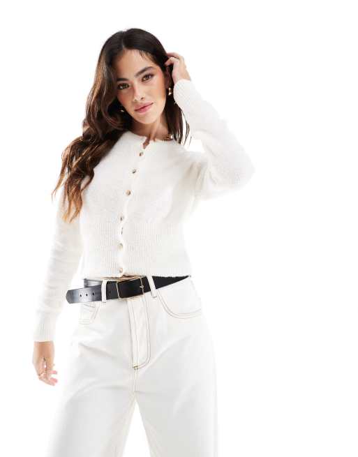 ASOS DESIGN - Cremehvid cardigan med rund hals i bouclé