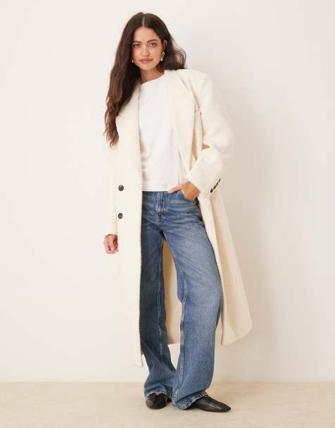 ASOS DESIGN - Cremehvid dad-frakke i blødt bouclé - view 1
