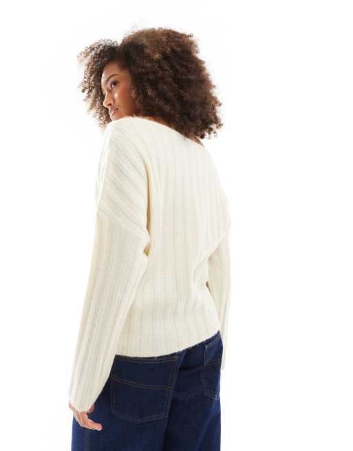 ASOS DESIGN - Cremehvid løstsiddende offshoulder-trøje i ribstrik, 4 af 4