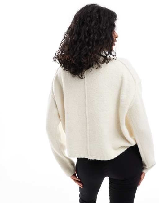 ASOS DESIGN - Cremehvid oversized cardigan med rund hals og sløjfeknapper med rhinsten, 4 af 4