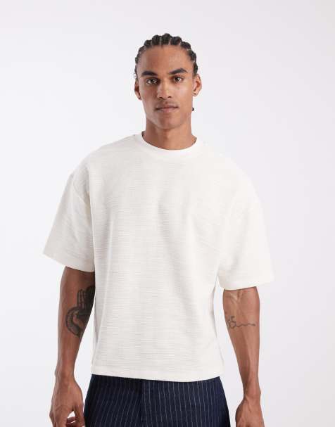 ASOS DESIGN - Cremehvid oversized T-shirt i bouclé i firkantet pasform - view 1