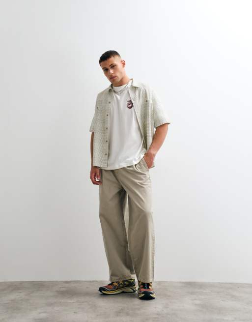 ASOS DESIGN - Cremehvid oversized T-shirt med tekstgrafik og firkantet pasform, 4 af 5