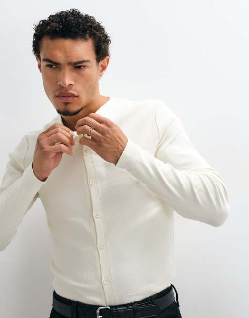 ASOS DESIGN - Cremehvid ribbet og tætsiddende T-shirt med knapper, 2 af 5