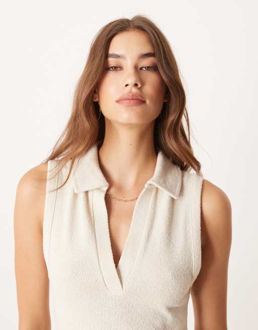 ASOS DESIGN - Cremehvid ærmeløs tennis-minikjole med krave i bouclé, 2 af 4