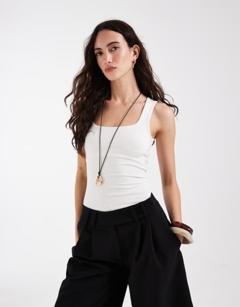 ASOS DESIGN - Cremehvid sømløs og BH-fri top med firkantet hals og ribber - view 1