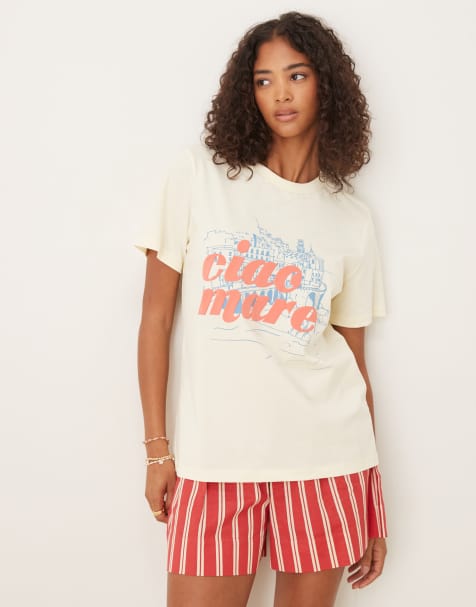 ASOS DESIGN - Cremehvid T-shirt i regular fit med grafisk 'Ciao'-print - view 1