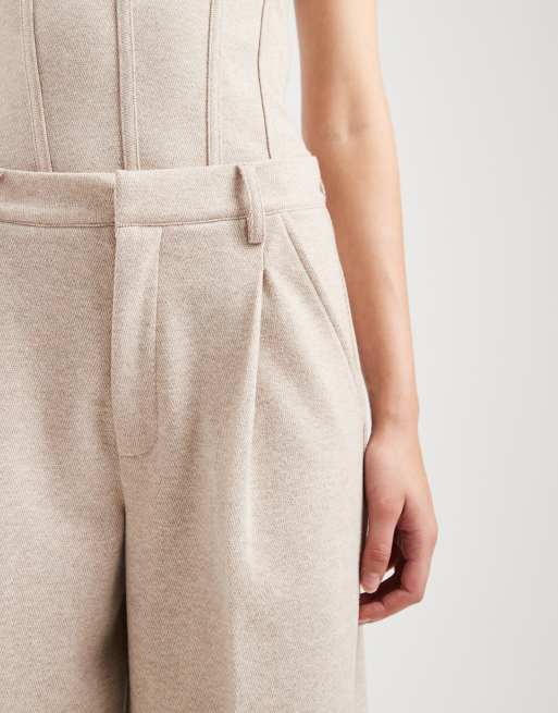 ASOS DESIGN - Cremehvide børstede bukser med vide ben og sildebensmønster - Del af sæt, 2 af 5