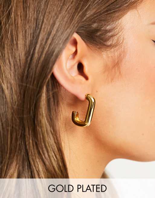 ASOS DESIGN – Creolen in ovalem Design mit 14-Karat-Vergoldung