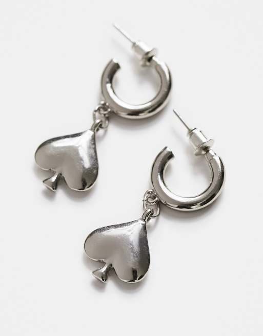 ASOS DESIGN – Creolen in Silber mit Pik-Anhänger